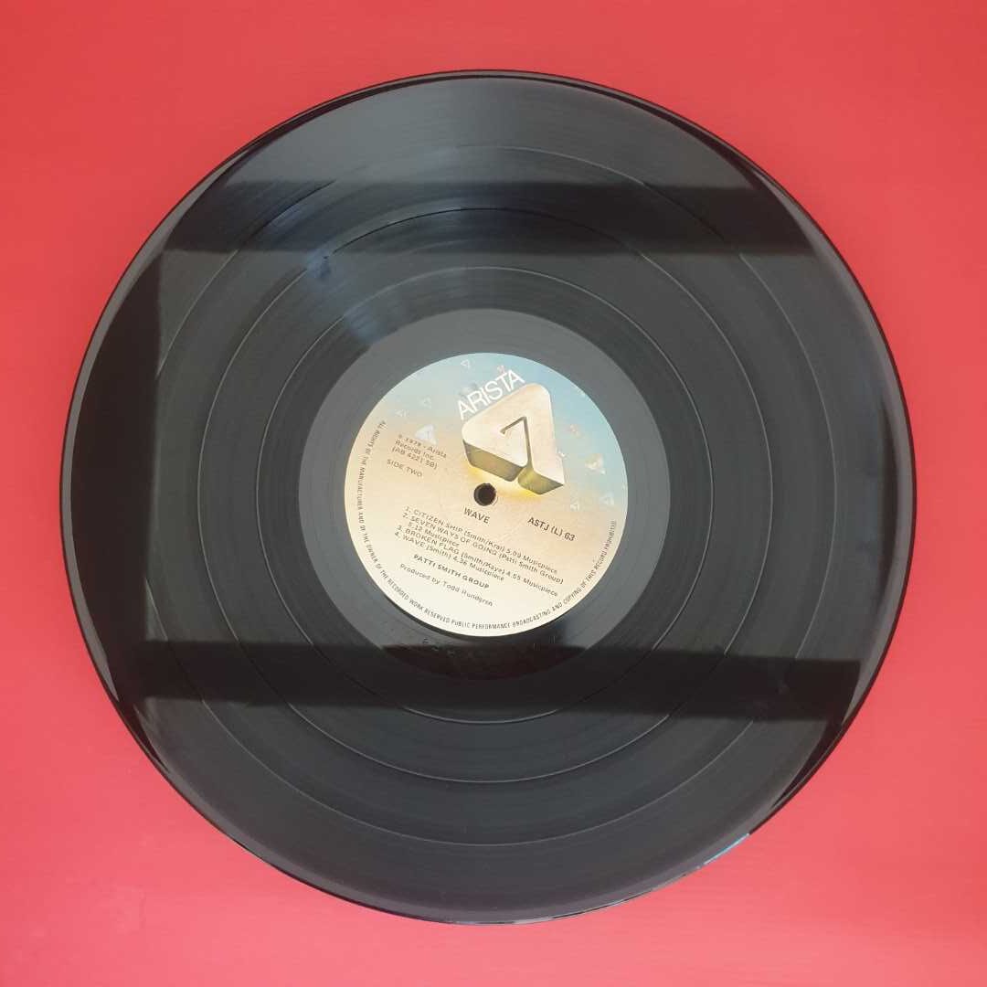 Patti Smith Group - Wave - Image 4