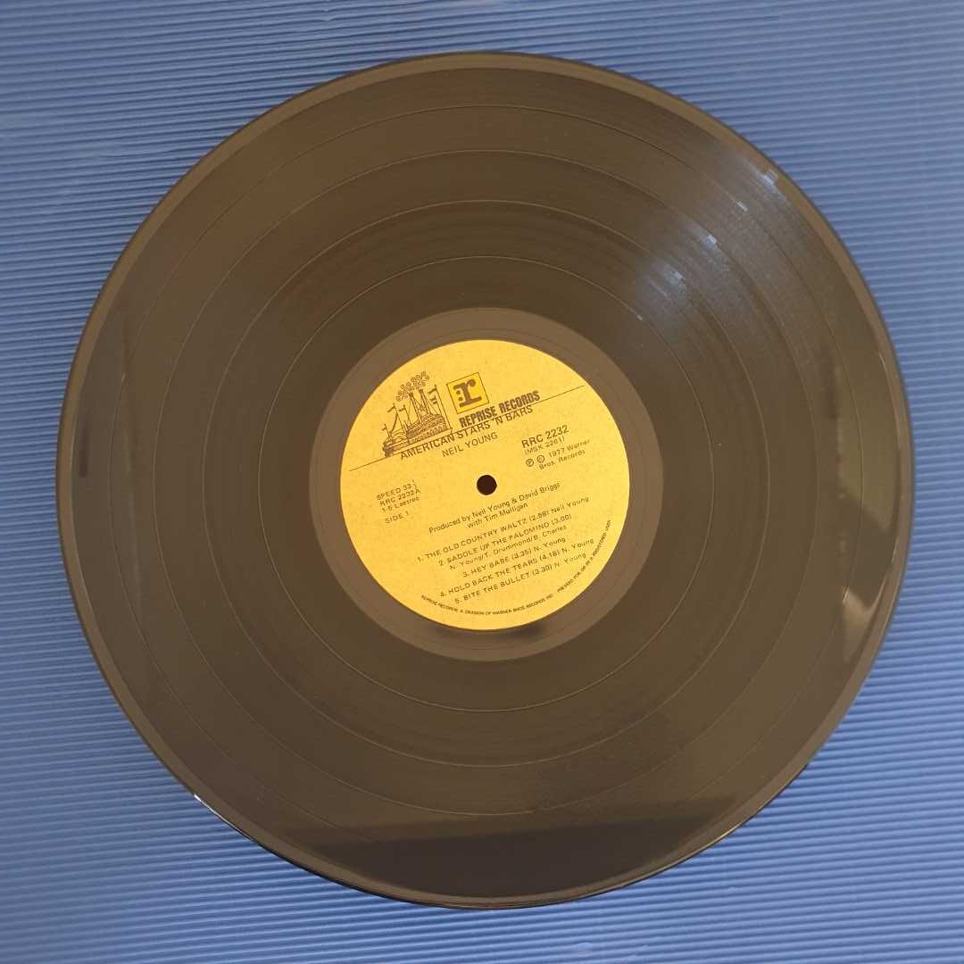 Neil Young - American Stars 'n Bars - Image 3