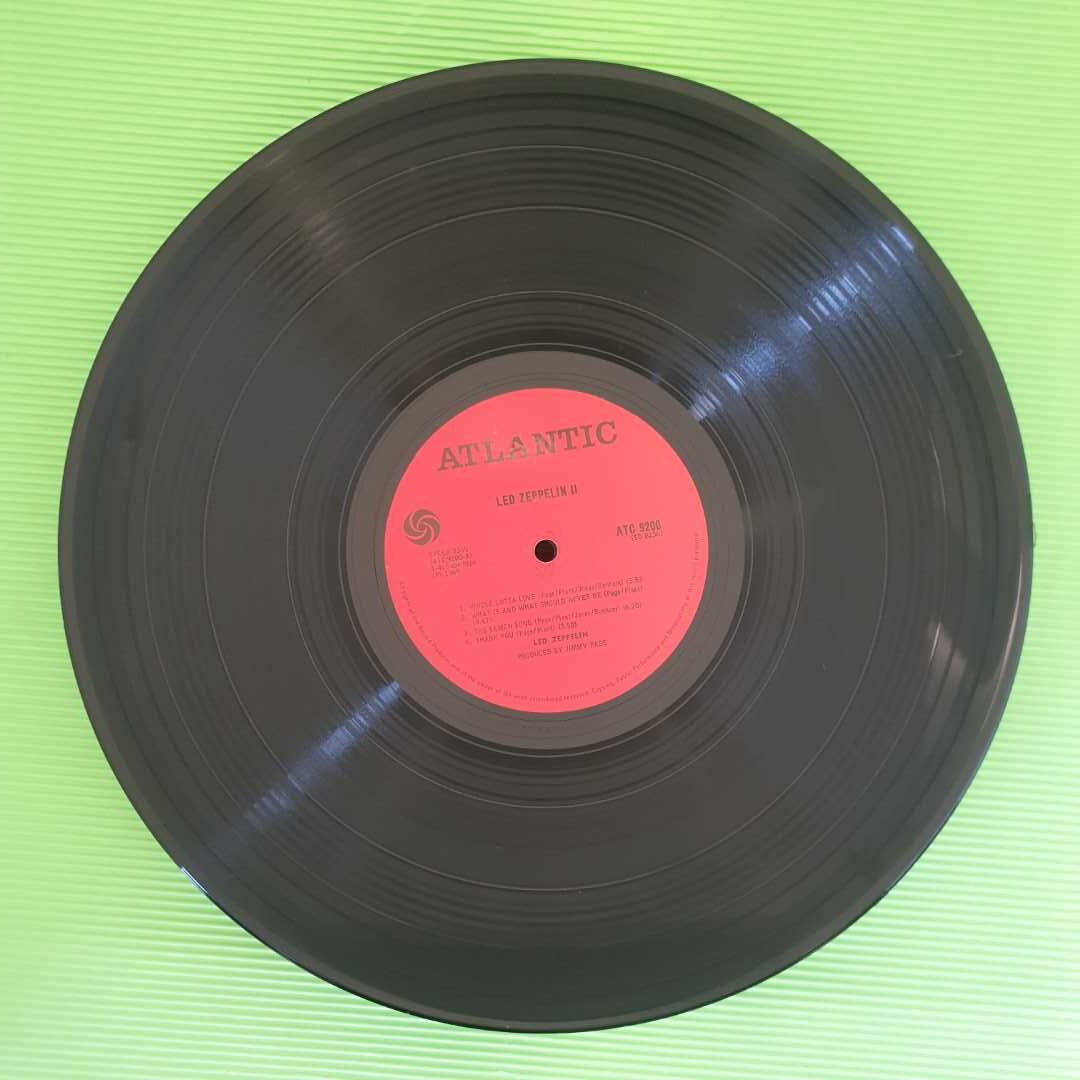 Led Zeppelin - II - Image 3