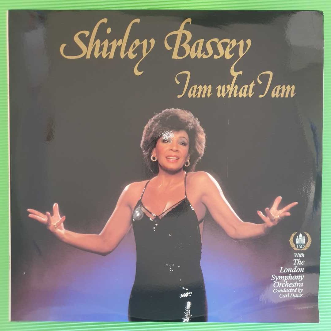 Shirley Bassey - I Am What I Am